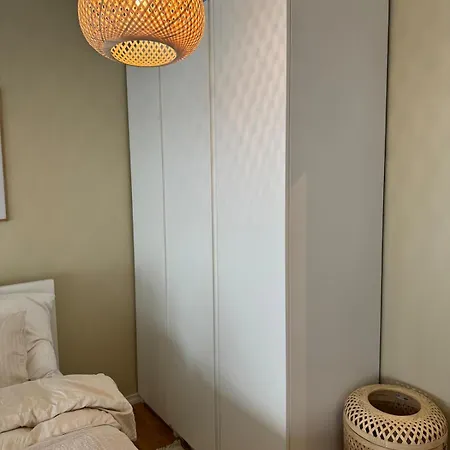 Central Apartment In Bergen شقة *